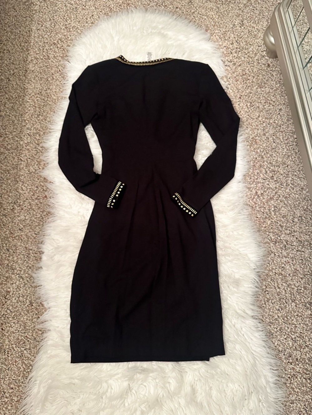 Cache Dress - Picture 4 of 4